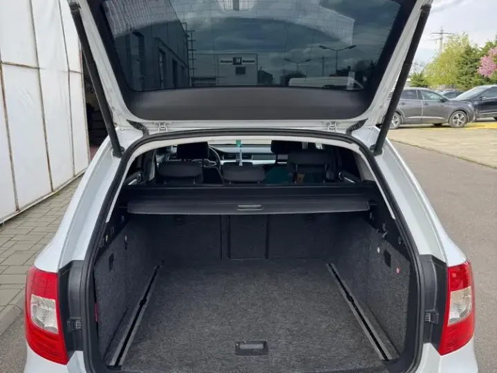 Škoda Superb II 2.0 TDI 4X4 Ambition