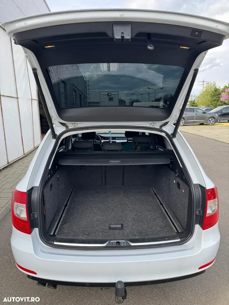 Škoda Superb II 2.0 TDI 4X4 Ambition — imagine 5