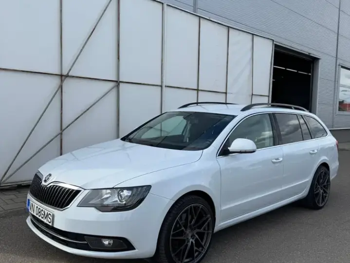 Škoda Superb II 2.0 TDI 4X4 Ambition