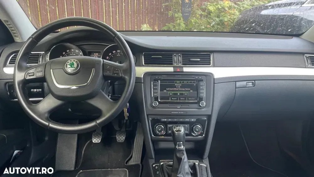 Škoda Superb II 2.0 TDI Elegance — imagine 6