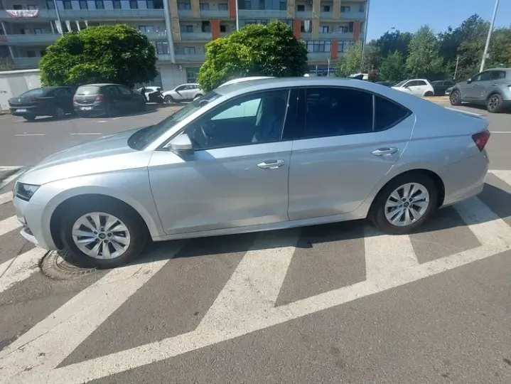 Škoda Octavia IV 1.5 TSI 150 CP DSG MHEV Selection