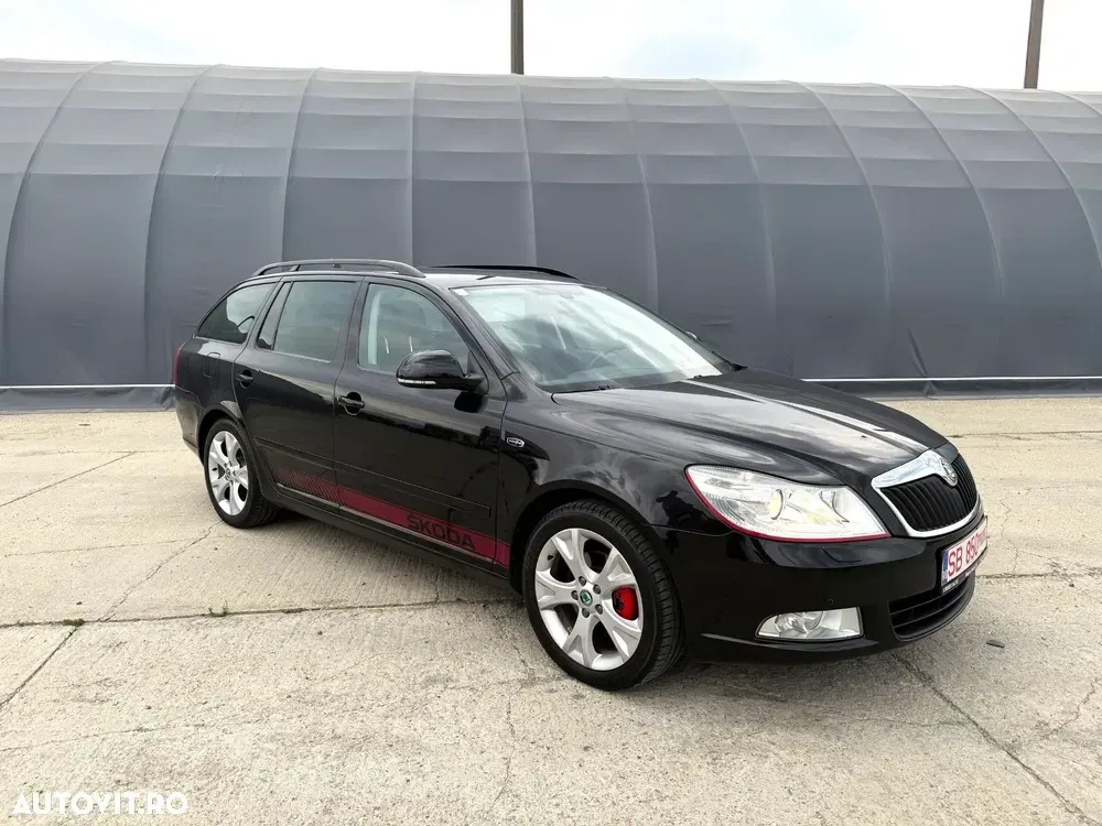 Škoda Octavia 2.0 TDI Laurin Klement — imagine 3
