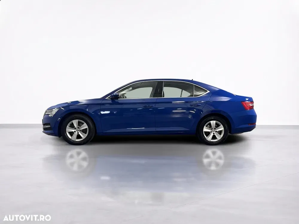 Škoda Superb — imagine 2
