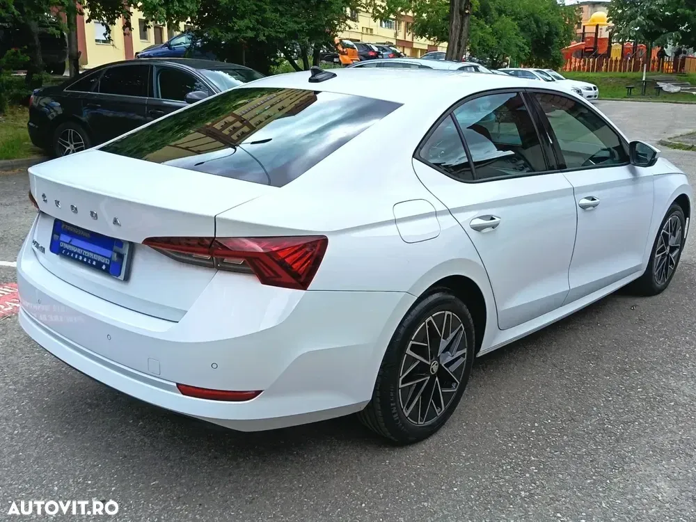 Škoda Octavia IV 2.0 TDI DSG Style — imagine 6