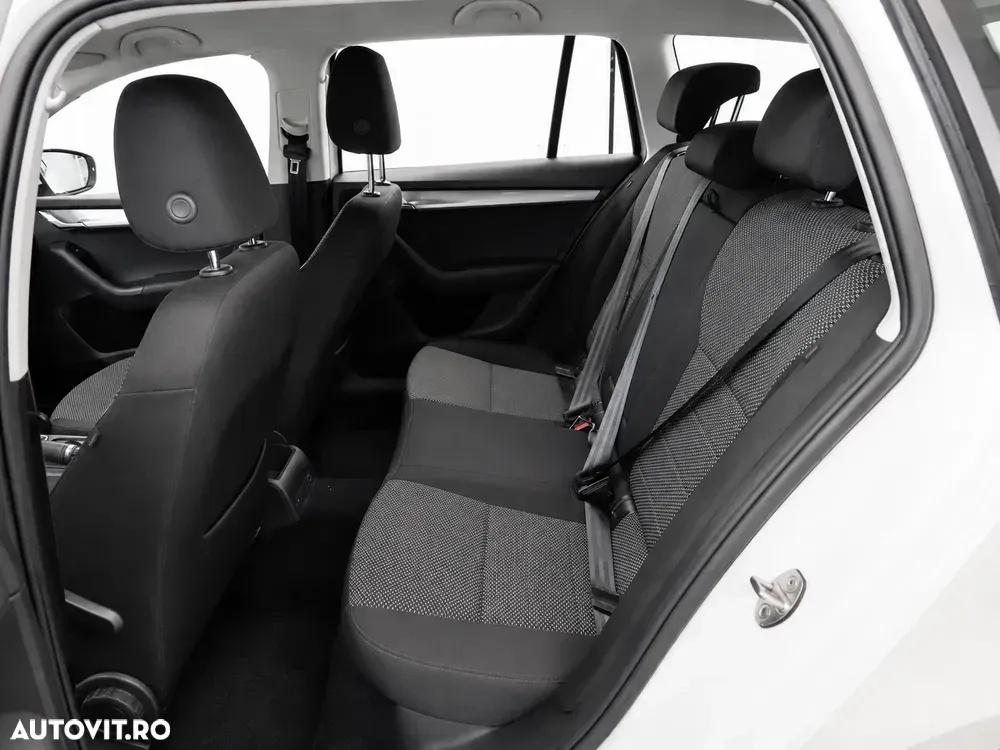 Škoda Octavia 1.6 TDI DSG Ambition — imagine 3