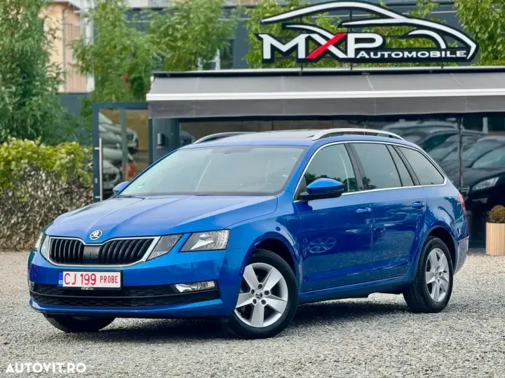 Škoda Octavia 1.6 TDI DSG Style