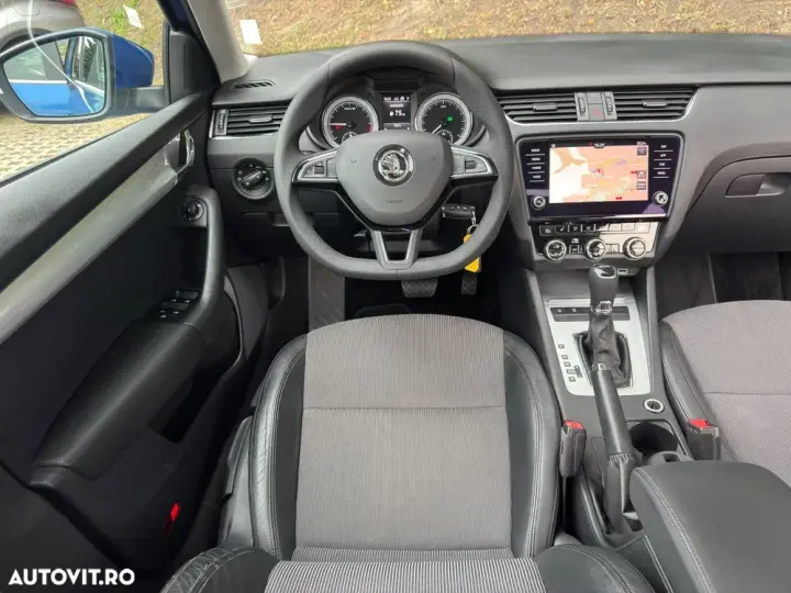 Škoda Octavia 1.6 TDI DSG Style