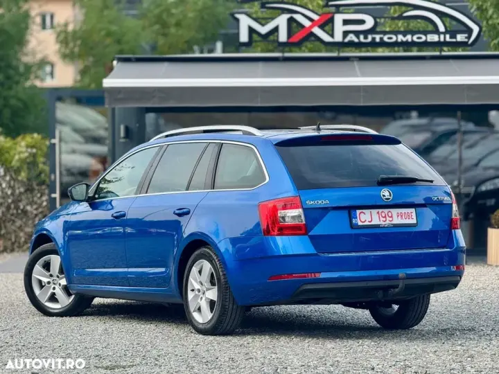 Škoda Octavia 1.6 TDI DSG Style