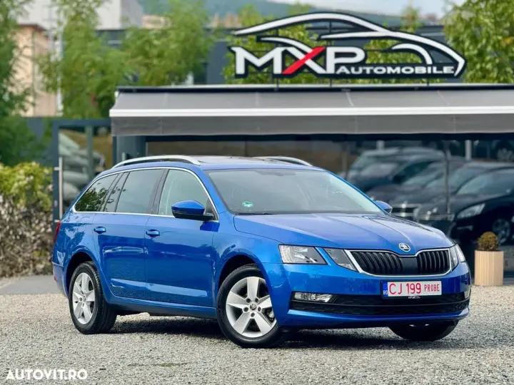 Škoda Octavia 1.6 TDI DSG Style