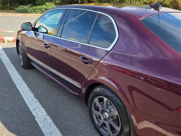 Škoda Superb II 2.0 TDI Elegance DSG