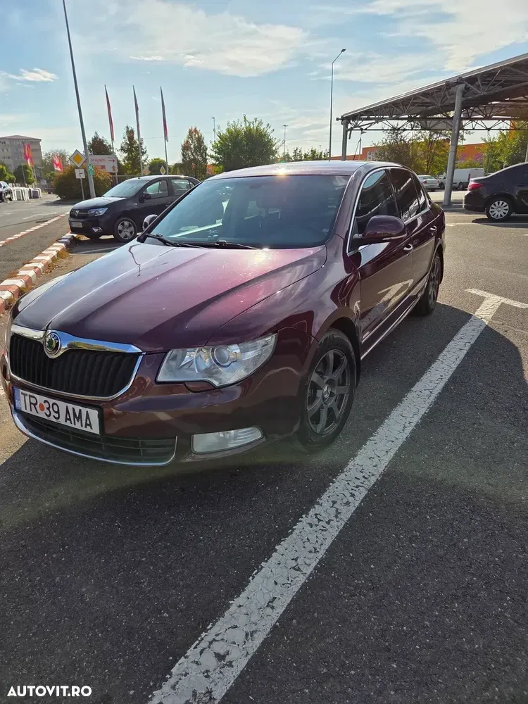 Škoda Superb II 2.0 TDI Elegance DSG — imagine 4