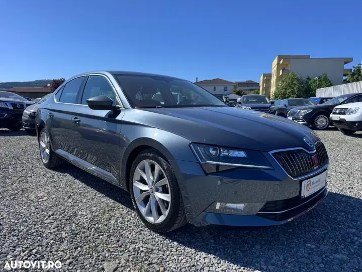 Škoda Superb 2.0 TDI 4X4 DSG Style