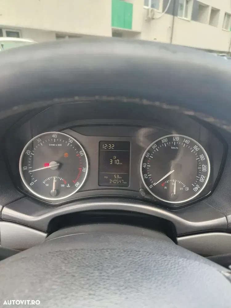 Škoda Octavia II 1.4 MPI — imagine 4