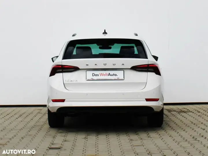 Škoda Octavia IV 2.0 TDI DSG Ambition