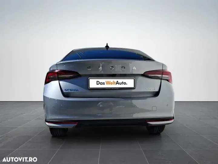Škoda Octavia IV