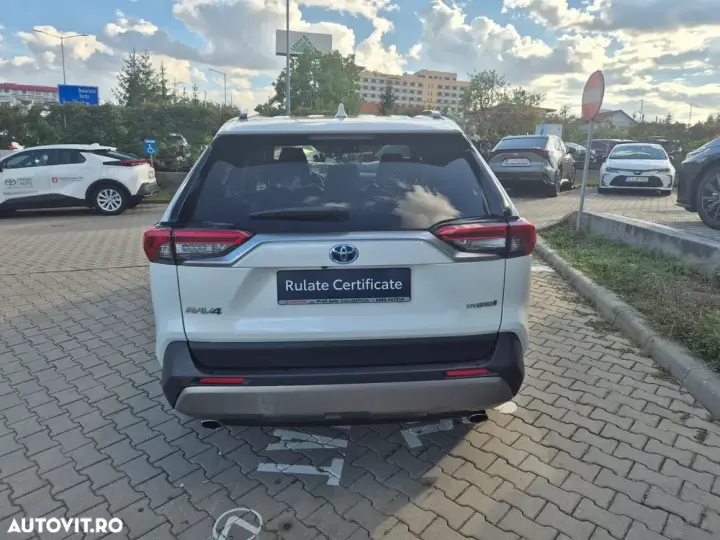 Toyota RAV4 V 2.5 VVT-iE 4x4 Luxury