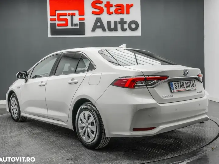Toyota Corolla XII 1.8 HSD Business