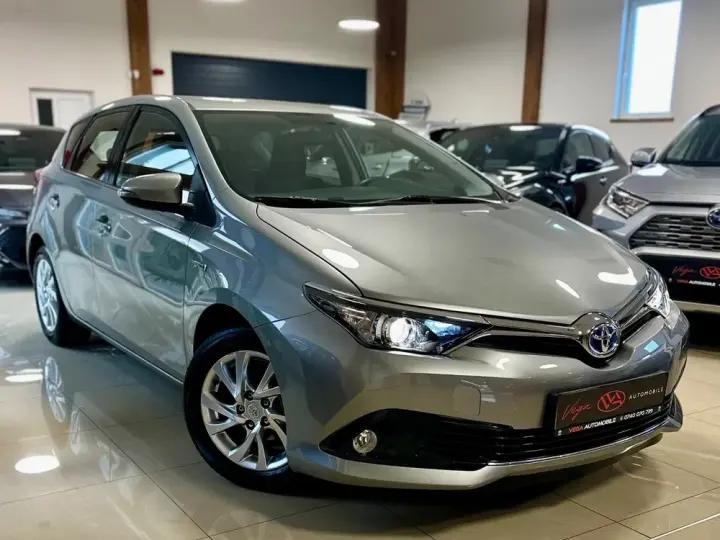 Toyota Auris II