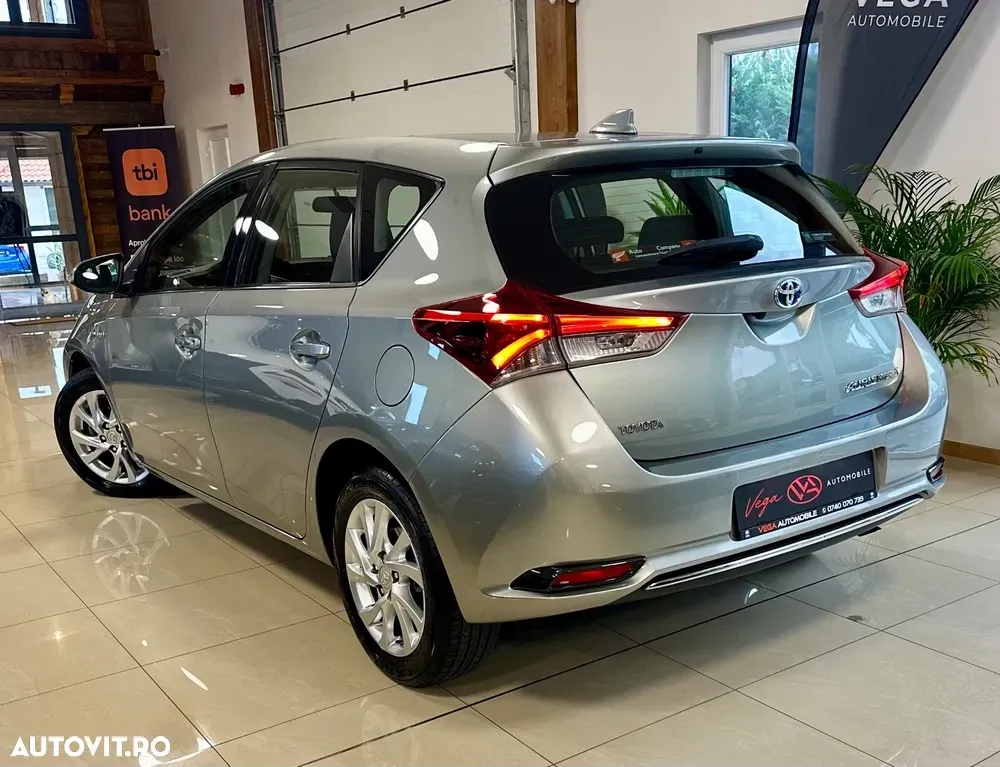Toyota Auris II — imagine 3