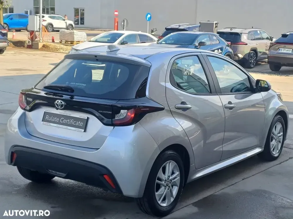 Toyota Yaris 1.5 MT Dynamic — imagine 4