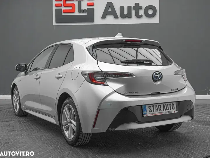 Toyota Corolla XII 1.8 HSD Dynamic