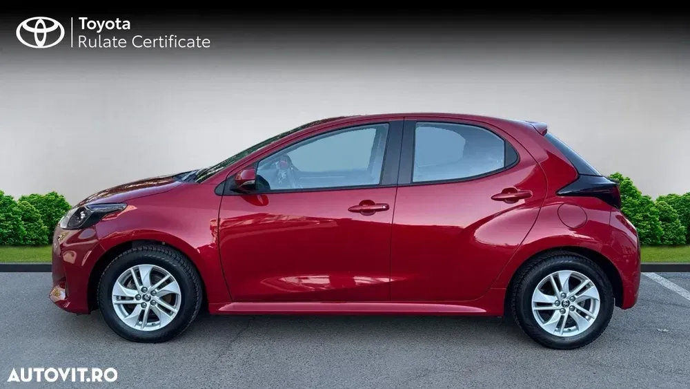 Toyota Yaris 1.5 L Dynamic — imagine 5