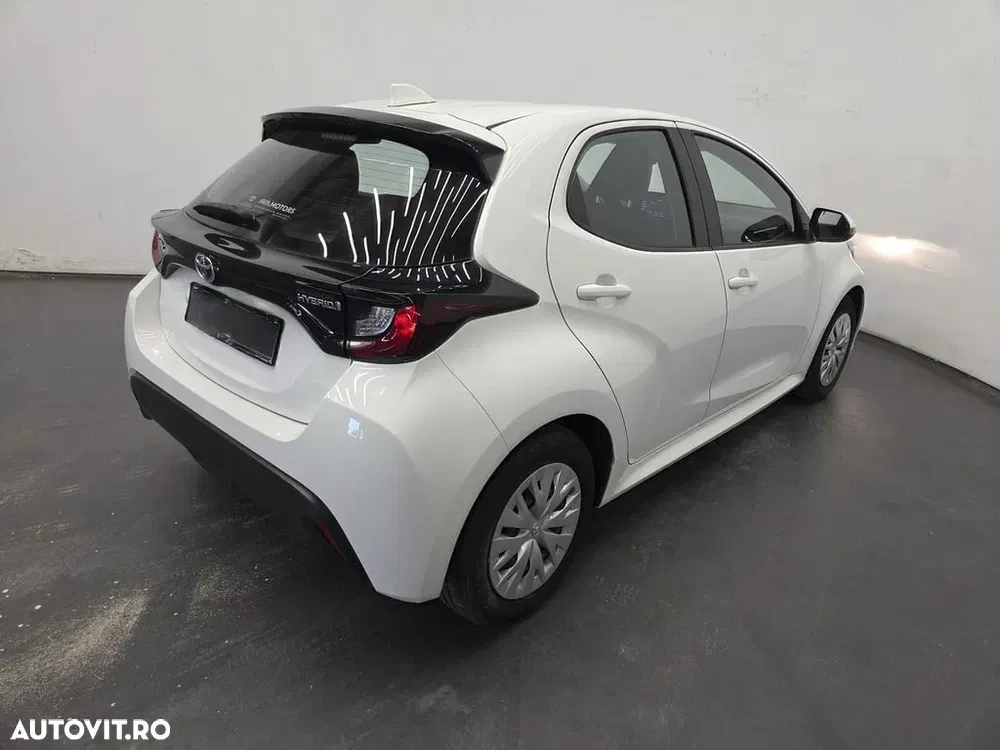 Toyota Yaris 1.5 VVT-i HSD Exclusive Style — imagine 4