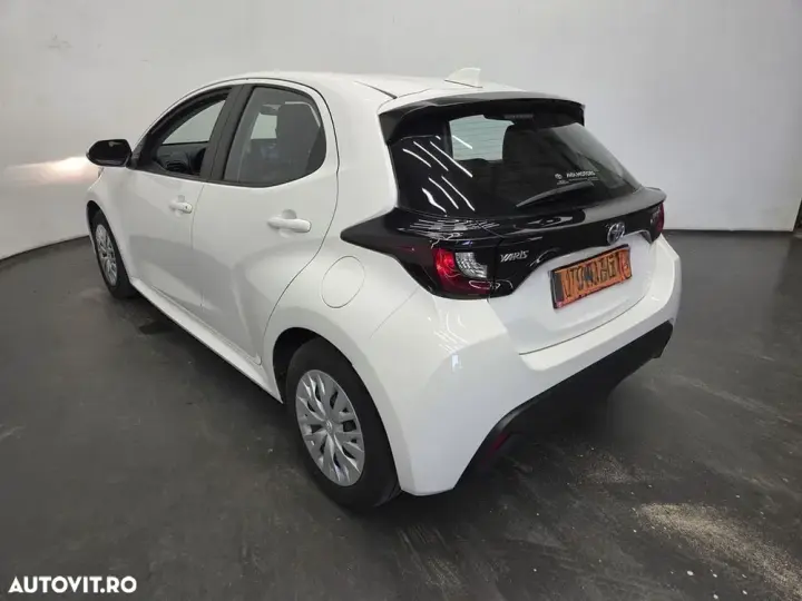 Toyota Yaris 1.5 VVT-i HSD Exclusive Style