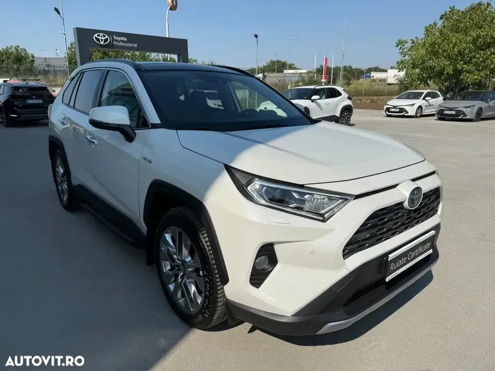 Toyota RAV4 2.5 VVT-iE 4x4 Luxury Premium — imagine 4
