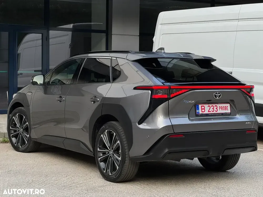 Toyota BZ4X X-MODE 160 KW AWD Luxury — imagine 6