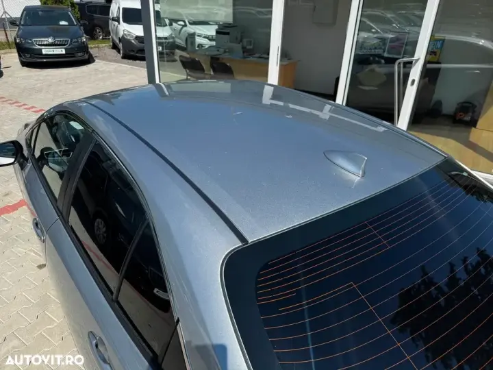 Toyota Corolla Sedan 1.5 TNGA MT Business