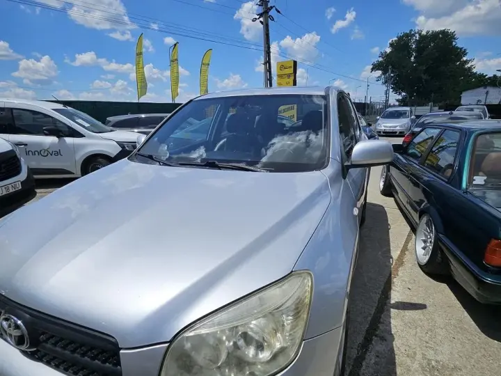 Toyota RAV4 III 2.0 Aut Executive