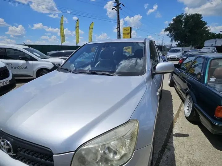Toyota RAV4 III 2.0 Aut Executive