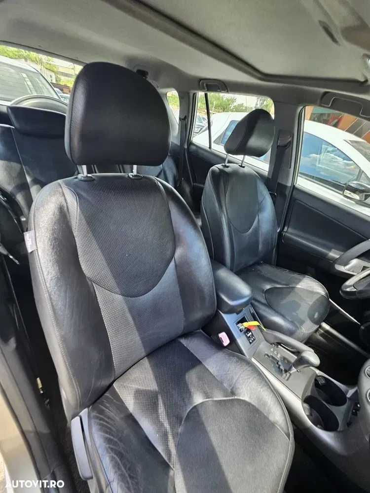 Toyota RAV4 III 2.0 Aut Executive — imagine 4
