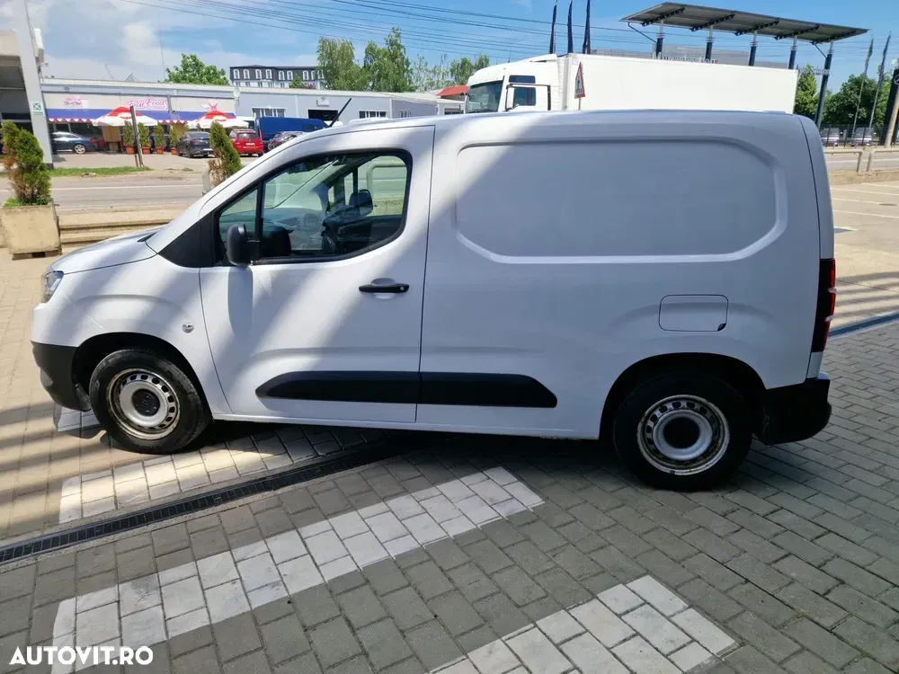 Toyota Proace 1.5 D-4D L1 Combi — imagine 6