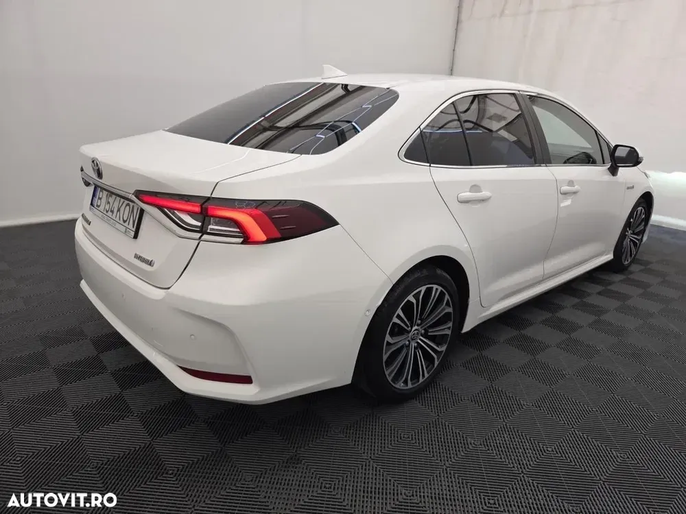 Toyota Corolla 1.8 HSD Exclusive — imagine 3