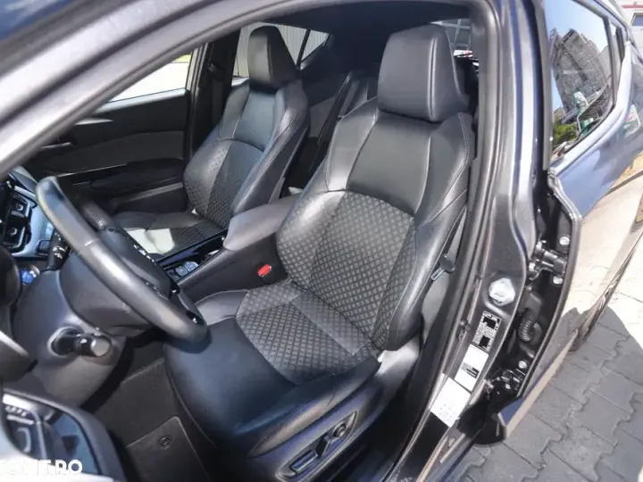 Toyota C-HR 2.0 Business-Edition