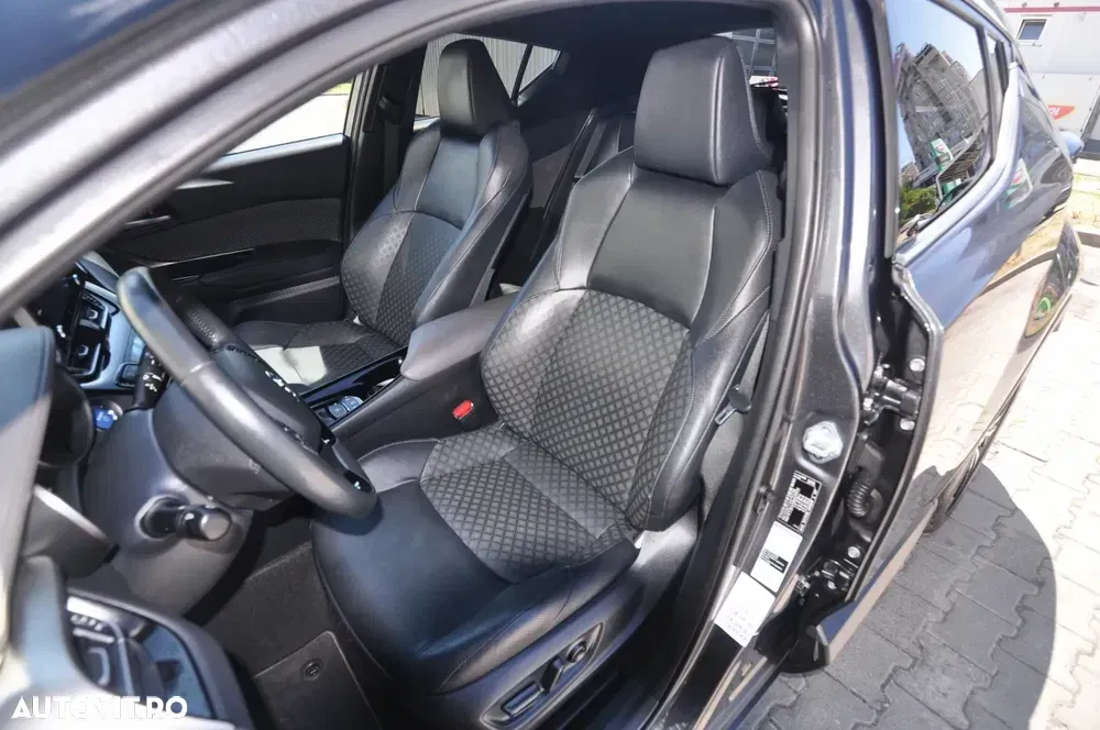 Toyota C-HR 2.0 Business-Edition — imagine 6