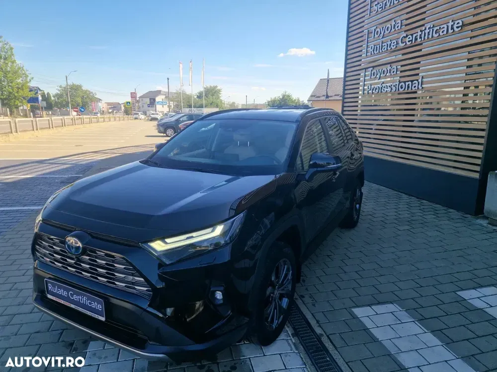 Toyota RAV4 2.5 VVT-iE 4x4 Luxury — imagine 3