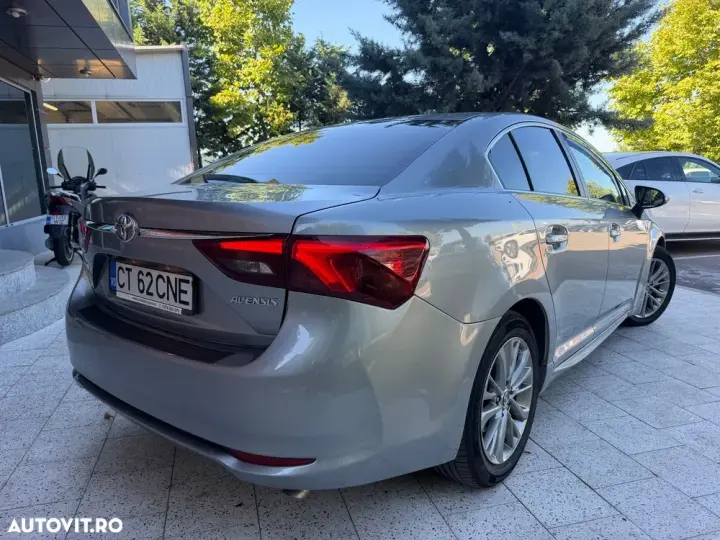 Toyota Avensis III 2.0 D-4D Elegance