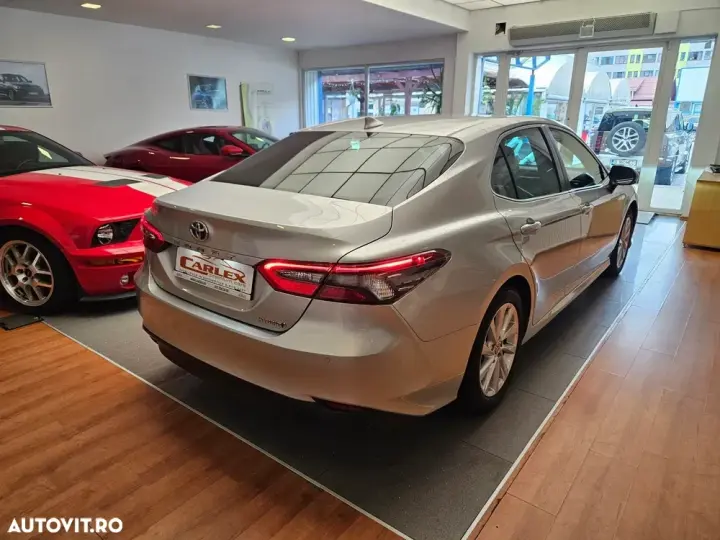 Toyota Camry VIII 2.5 Business