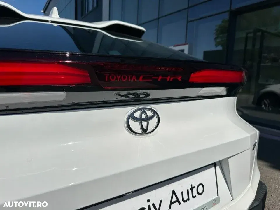 Toyota C-HR — imagine 3