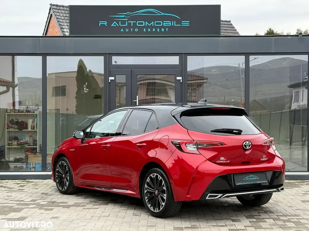 Toyota Corolla 1.8 HSD Dynamic GR Sport — imagine 6