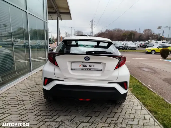Toyota C-HR 1.8 HSD 4x2 CVT C-enter
