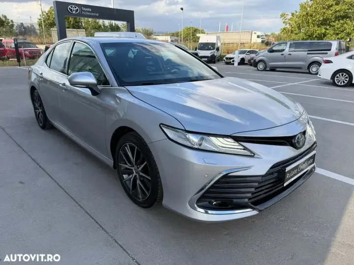 Toyota Camry VIII 2.5 Dynamic