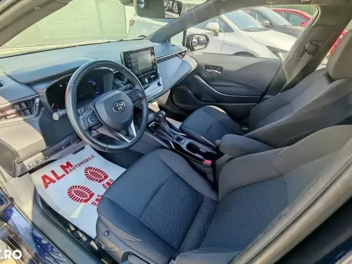 Toyota Corolla XII