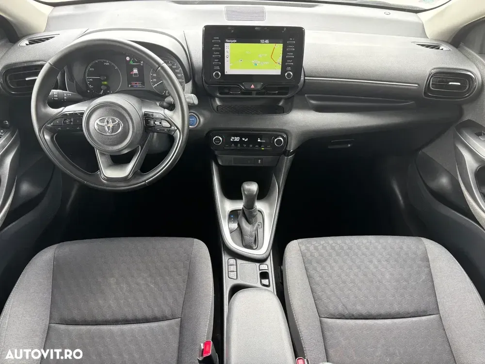 Toyota Yaris 1.5 VVT-i HSD Dynamic — imagine 4