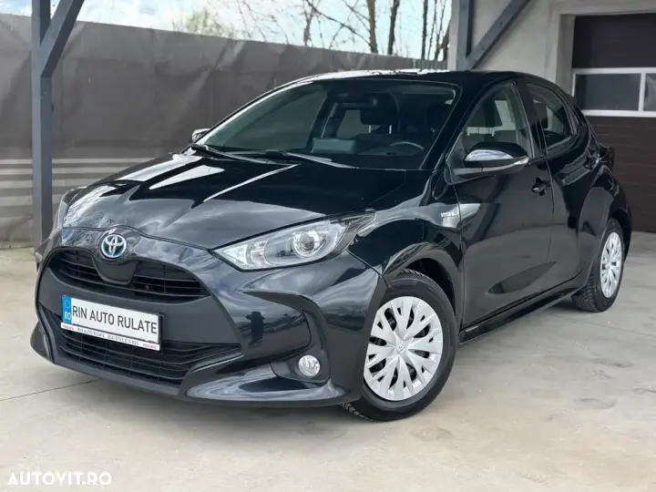 Toyota Yaris 1.5 VVT-i HSD Dynamic