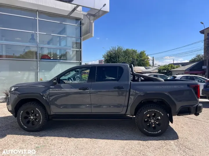 Toyota Hilux VIII