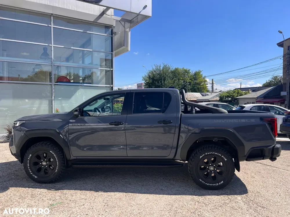 Toyota Hilux VIII — imagine 6